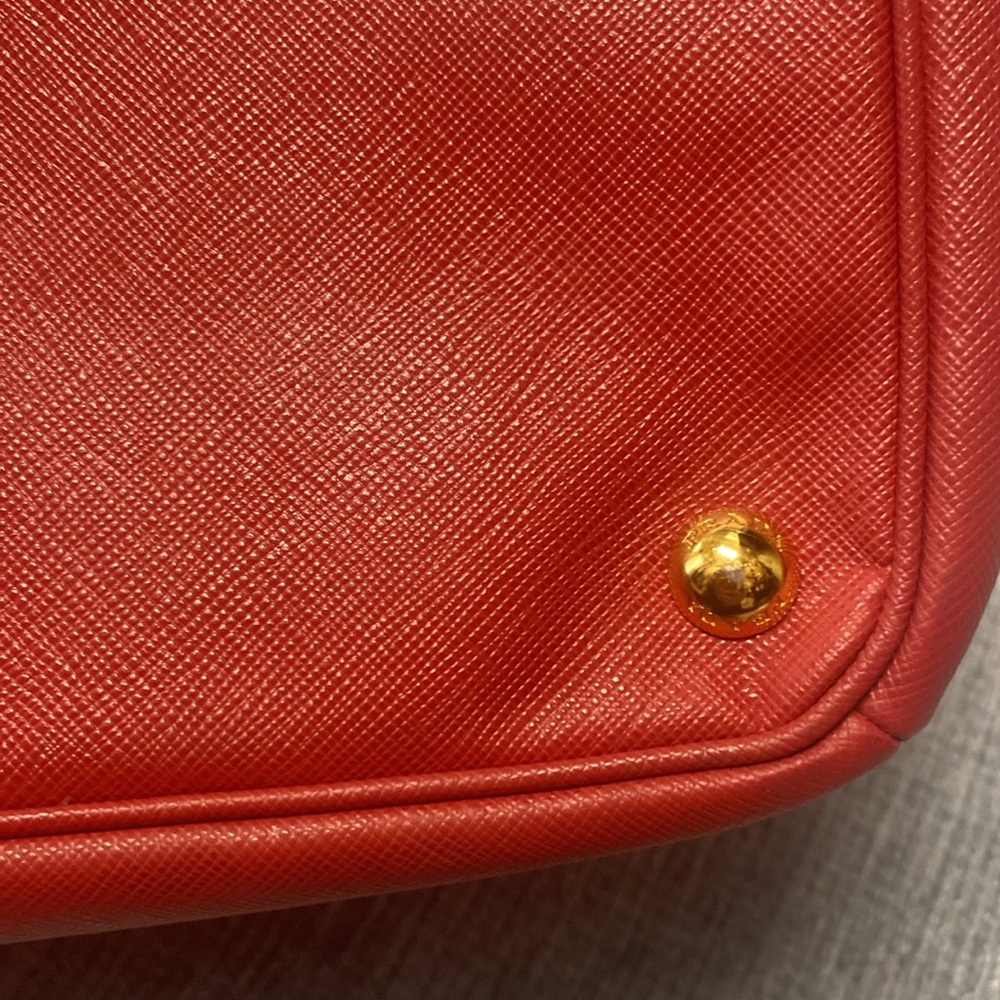 Prada Authentic Red Saffiano Leather Lux Classic Workbag Tote Handbag Bag Purse - Picture 8 of 16